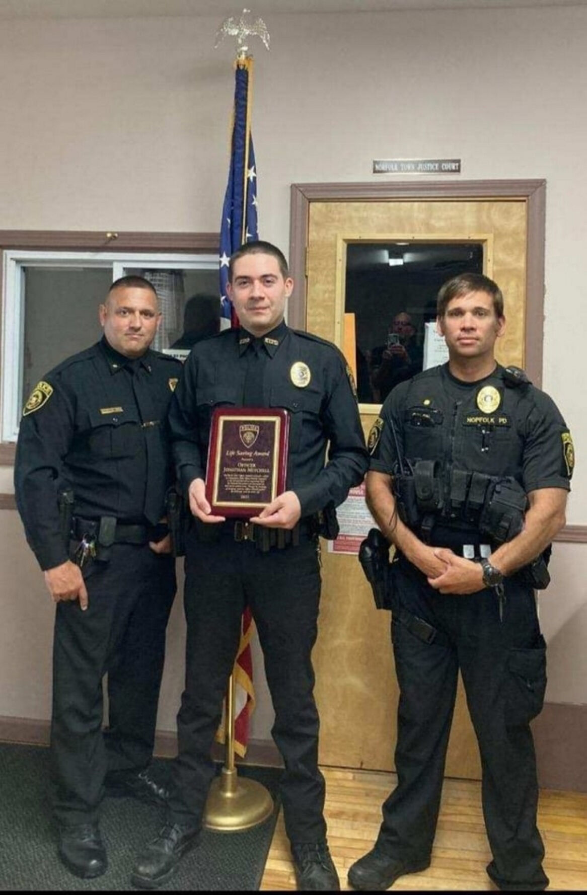 Norfolk police officer involved in lifesaving effort of child in Norwood - Vimarsana News