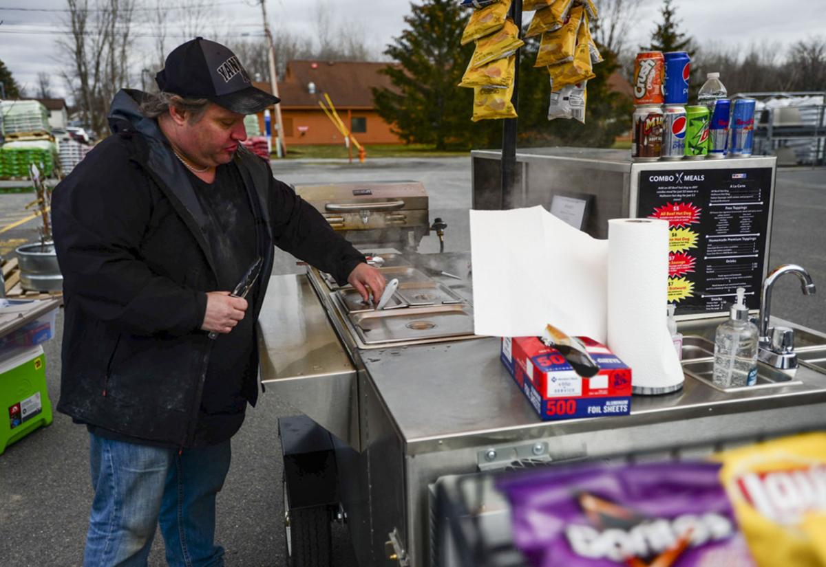 Vendor Frank About Relish Of Dawgz News Nny360 Com
