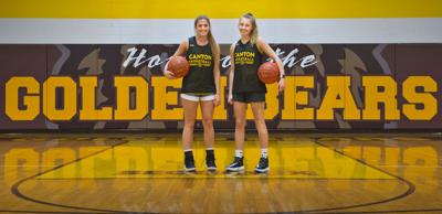 High School Girls Basketball Best Friends Chisholm Sieminski