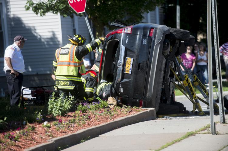 Carthage accident injures woman News