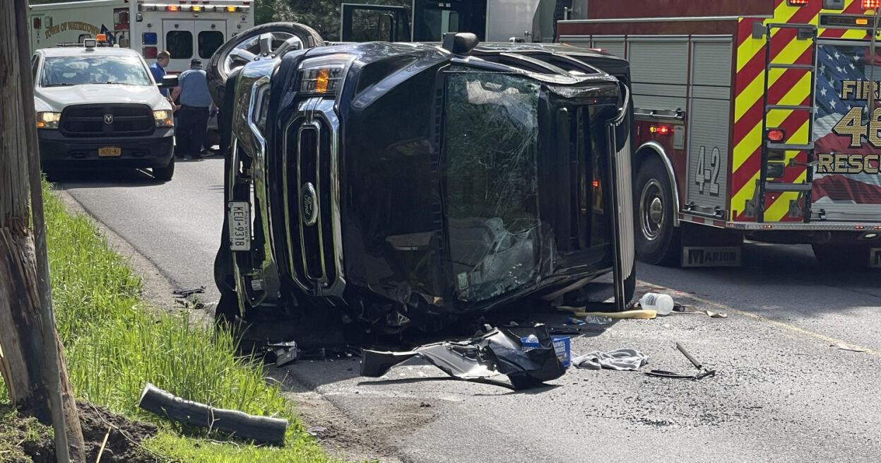 One-vehicle rollover crash closes portion of Gotham Street Road - Vimarsana News