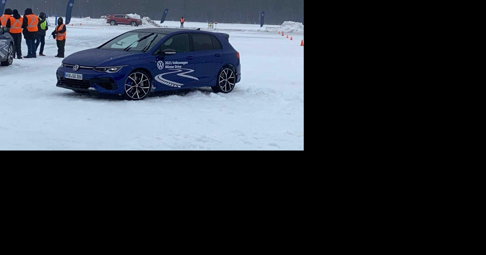 2022 VW Golf R gives big performance in a compact size | Auto Features ...