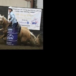St. Lawrence County sisters enjoy barrel horse racing breakthroughs