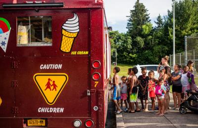 getting a line on some ice cream