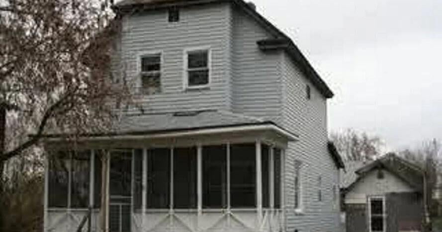 Massena trustees seeking bids for demolition of unsafe property