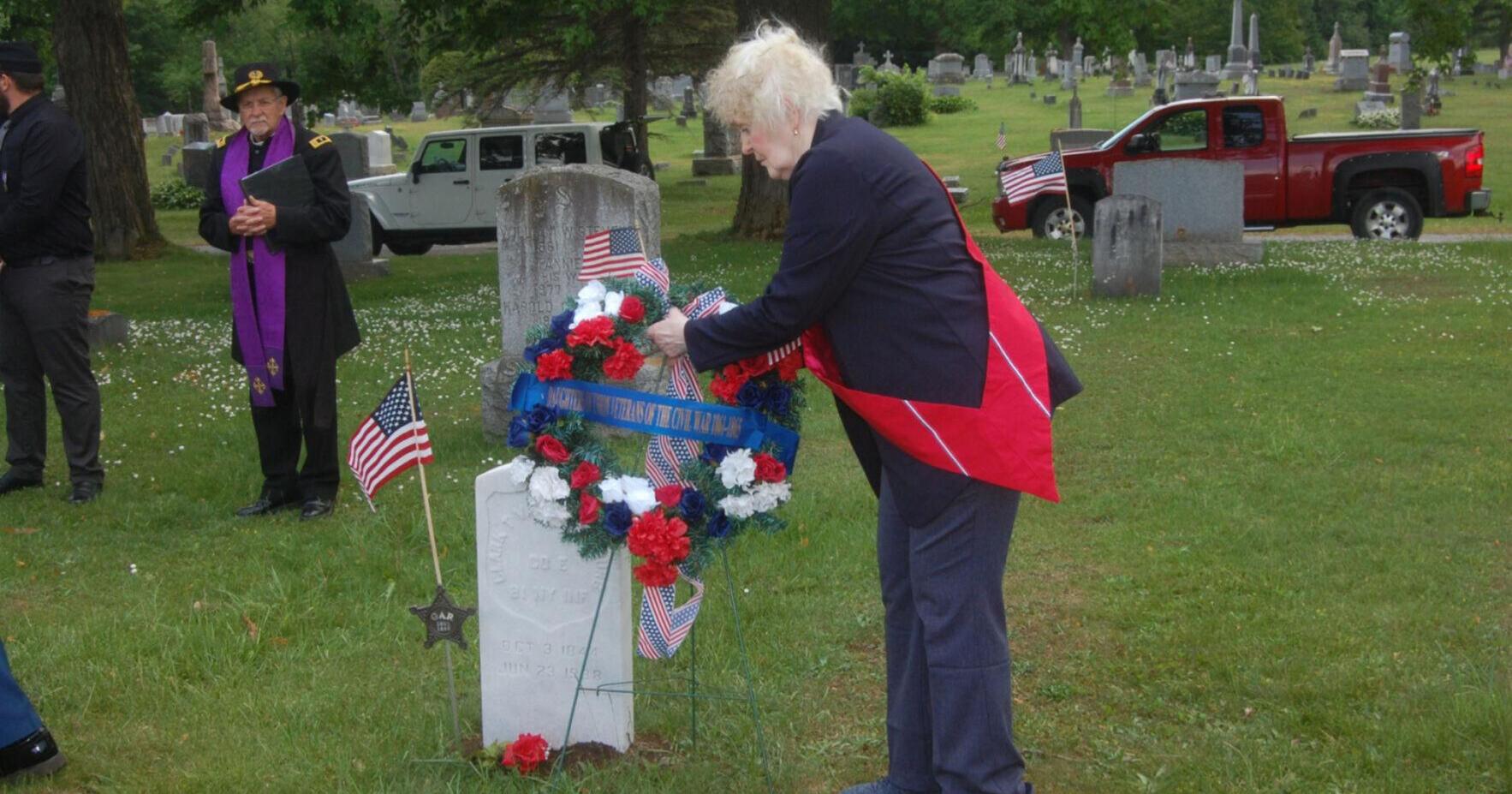 Editorial — Age never dulls heroism: Groups hold ceremony to honor veterans from the Civil War - Vimarsana News