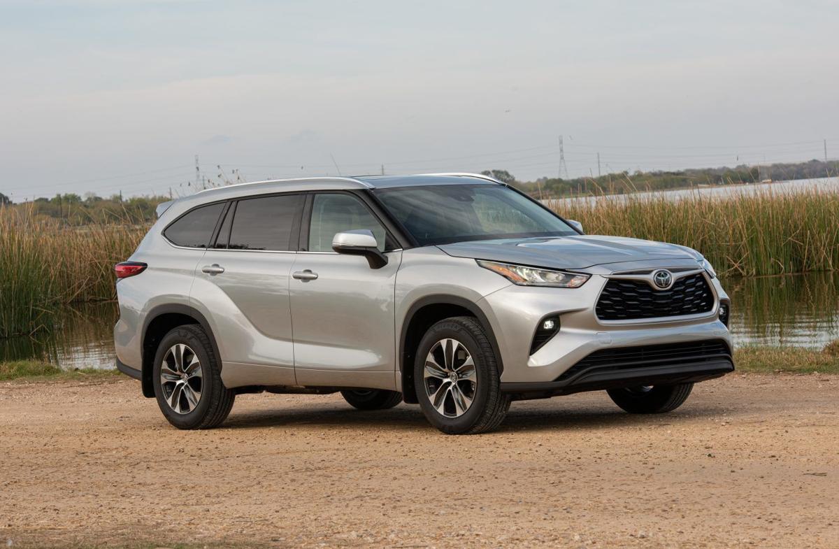 2020 Toyota Highlander Pictures 2020 Toyota Highlander Pictures