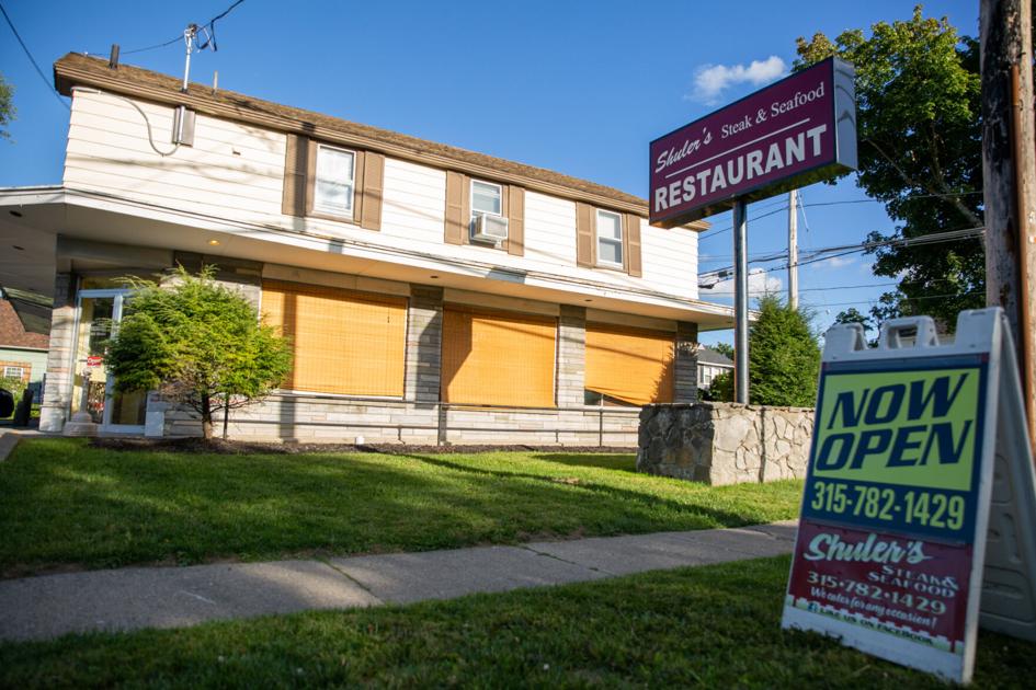 After Nearly Closing Shuler S Restaurant In Watertown Gives Business Another Whirl Business Nny360 Com