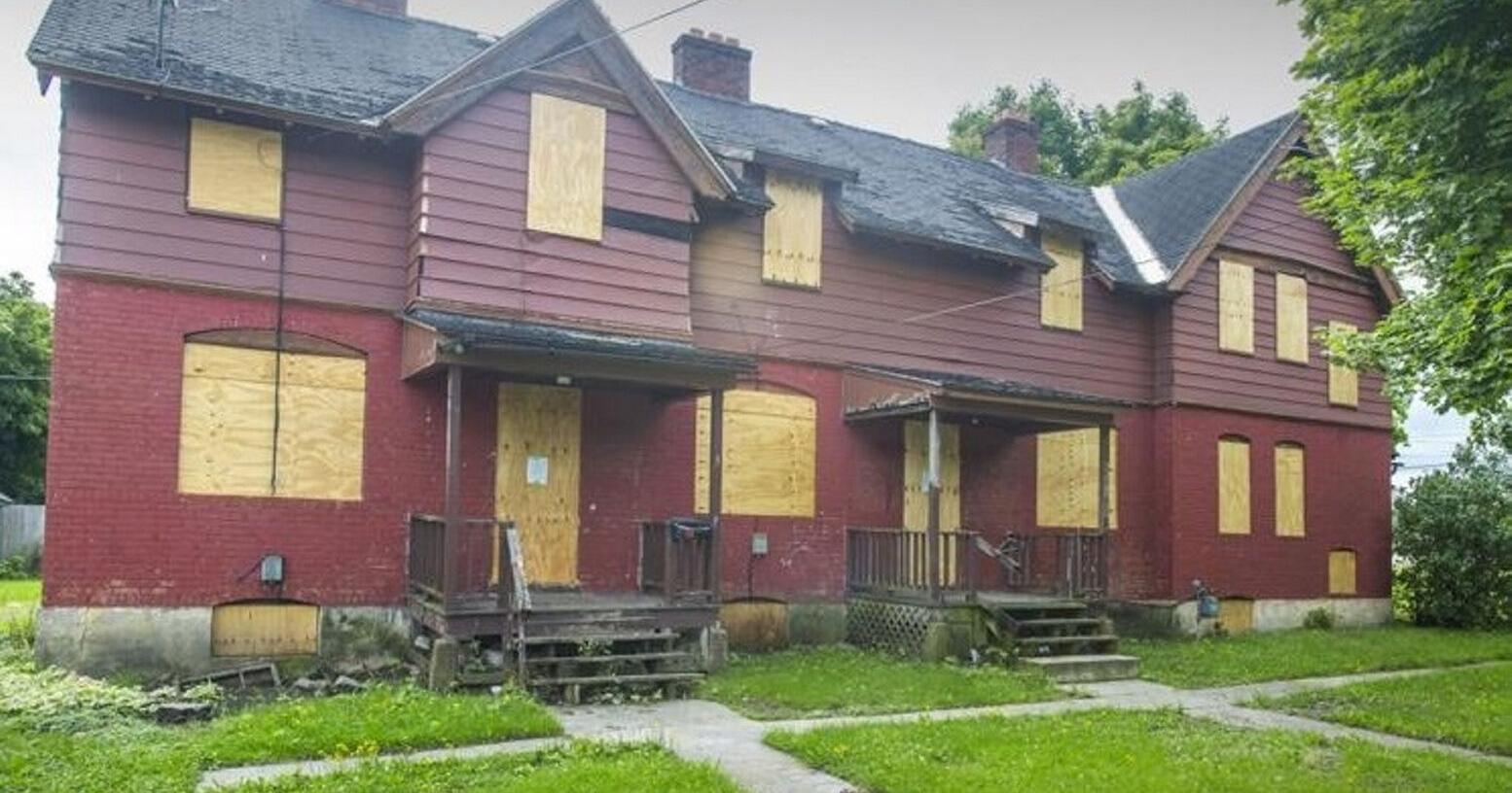 Massena trustees hire contractor to clean up problem properties - Vimarsana News