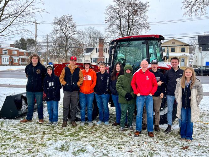 Lowville FFA set for Tractor Lighting Contest Kidscontent