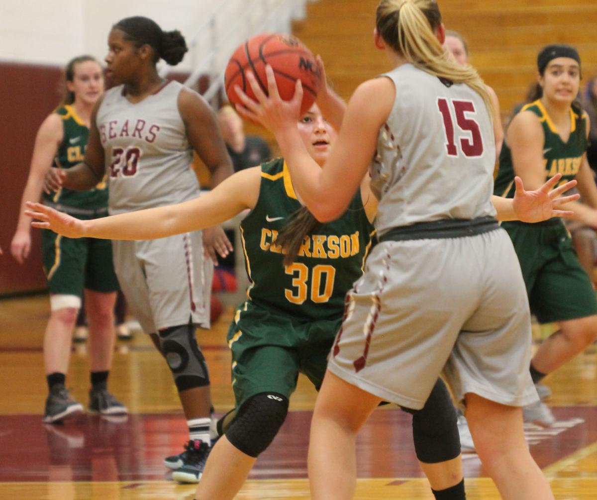 Suny Potsdam Women S Basketball Ends Drought Against Clarkson