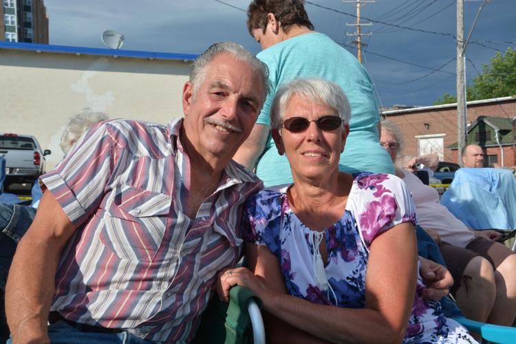 Carthage Fireworks Festival draws hundreds to downtown waterfront