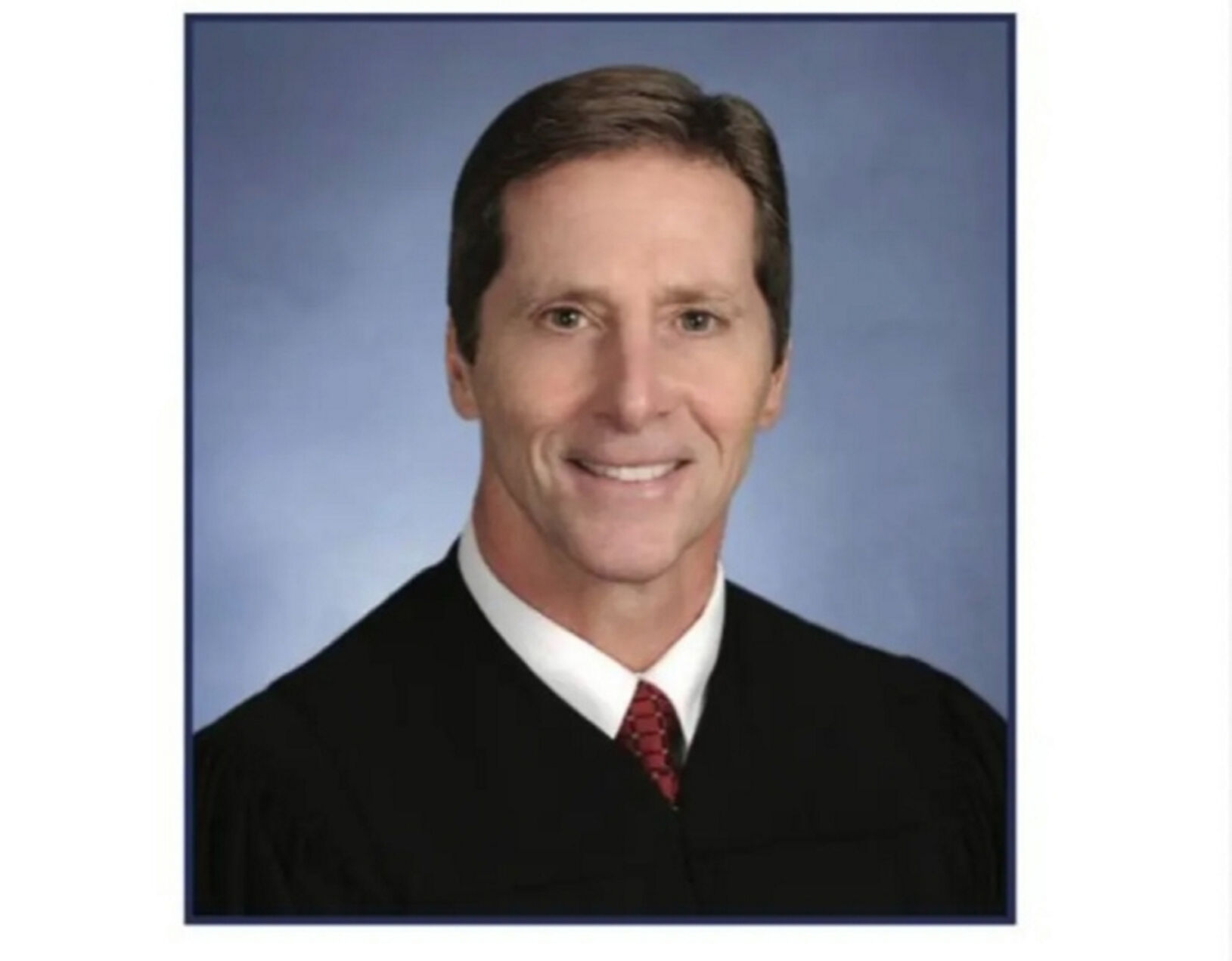 About Hona CBD Fruit Gummies