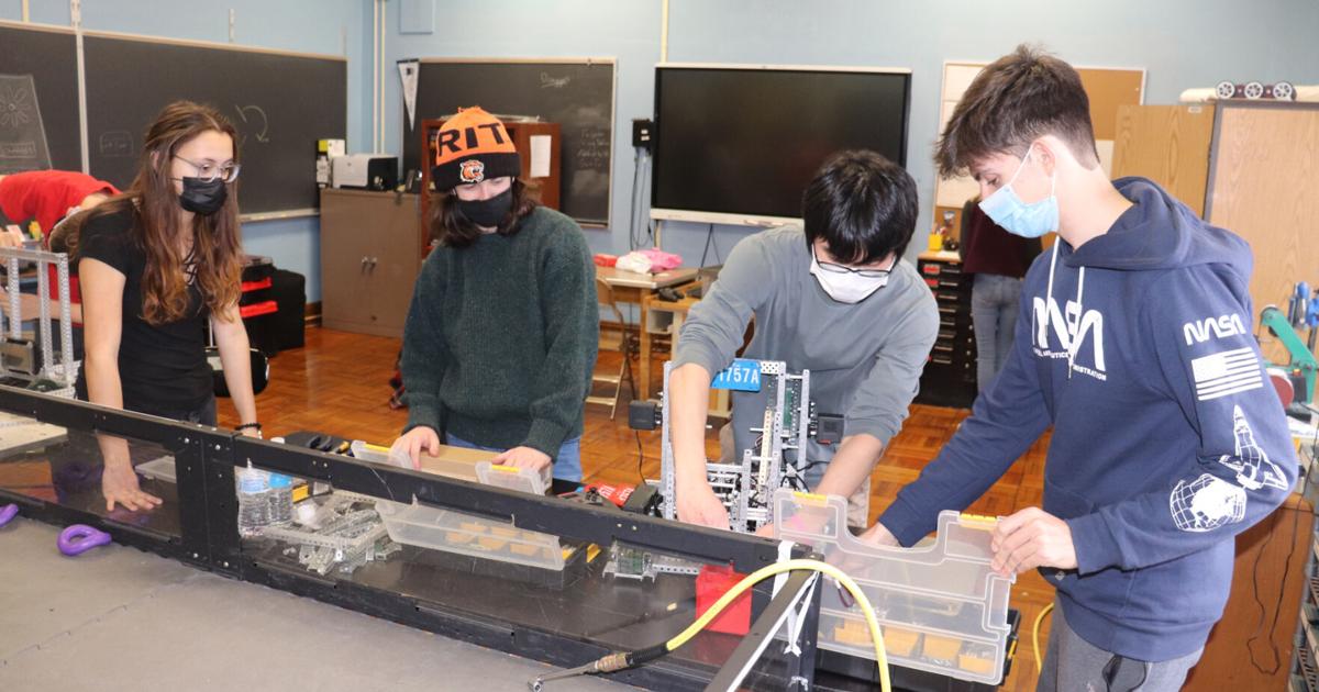 Building STEM skills and robots: MACS VEX Robotics ready for states - Image
