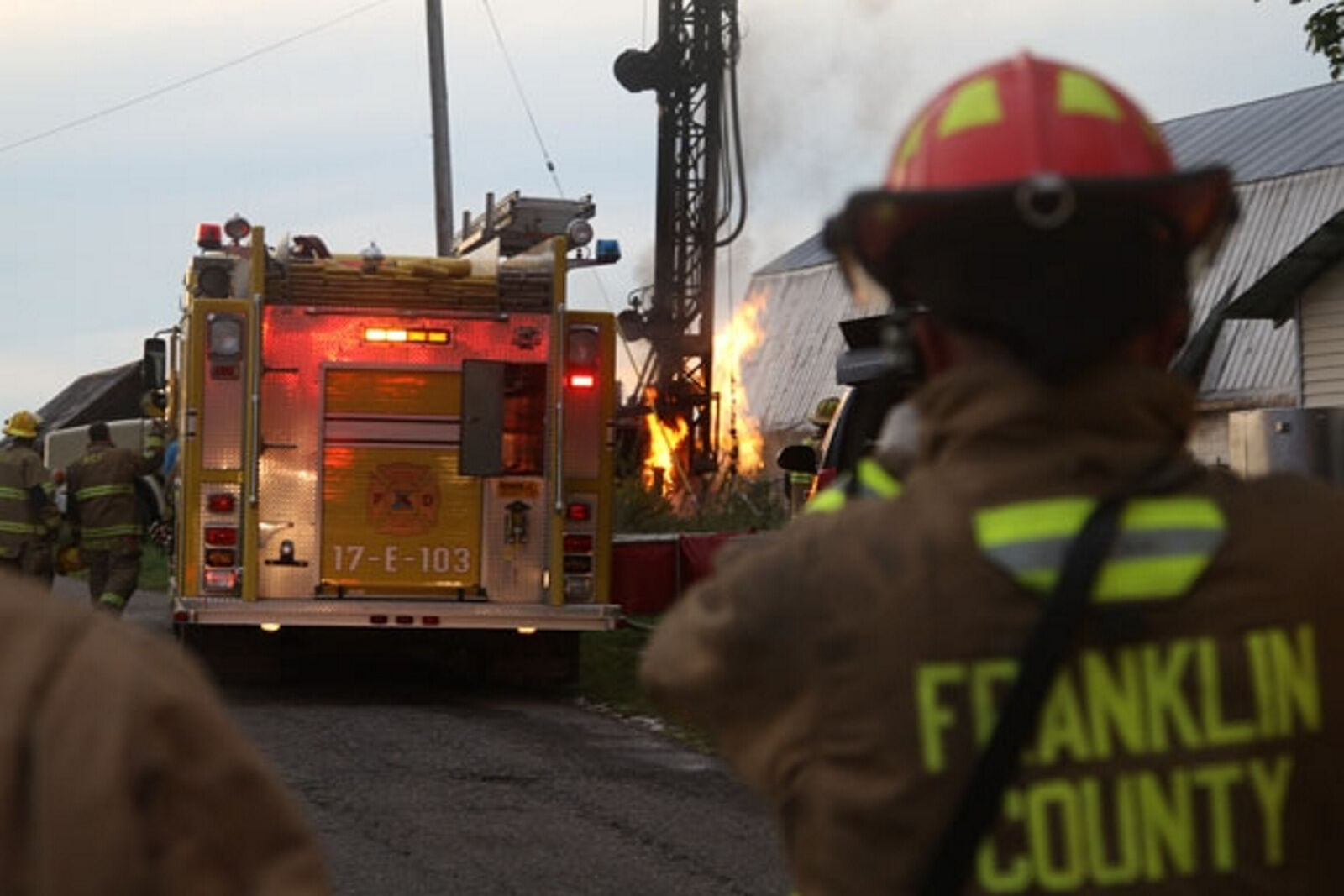 Two injured when drilling rig hits, ignites underground gas pocket in ...