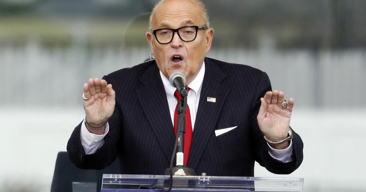 Giuliani says he has proof that Hillary Clinton got FBI to spy on Trump | News Giuliani says he has proof that Hillary Clinton got FBI to spy on Trump | News