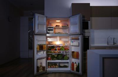 How long can you keep leftovers in the refrigerator?