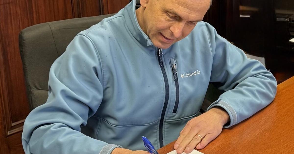 Read More ⇒Smullen drops out of NY-21 race after meeting with Trump