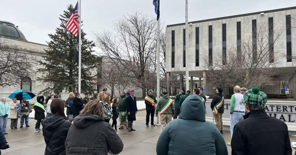 Mayor Pierce to talk to state about State Office Building rental fees | Business Mayor Pierce to talk to state about State Office Building rental fees | Business