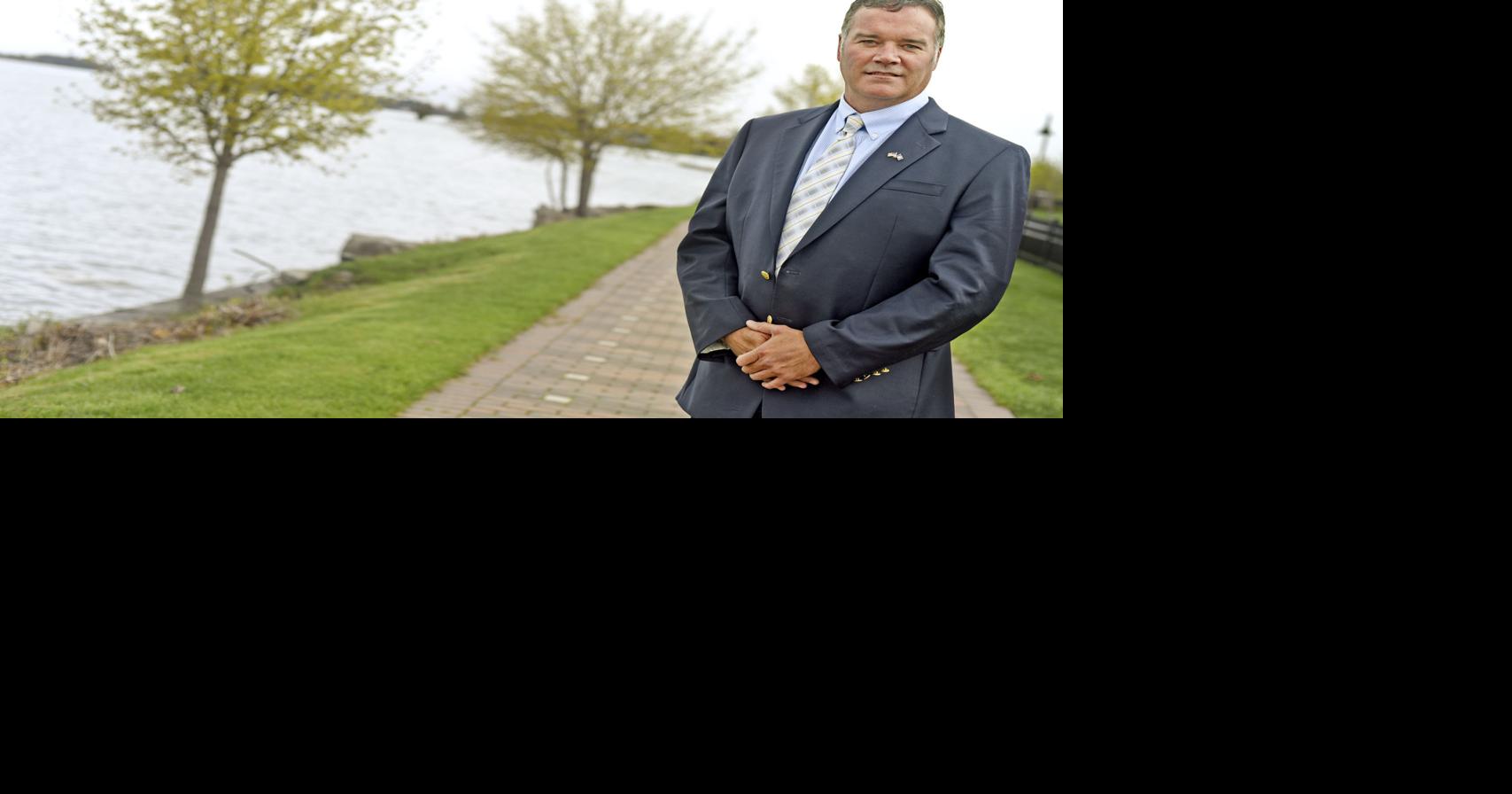 Cantwell to run for county board seat News