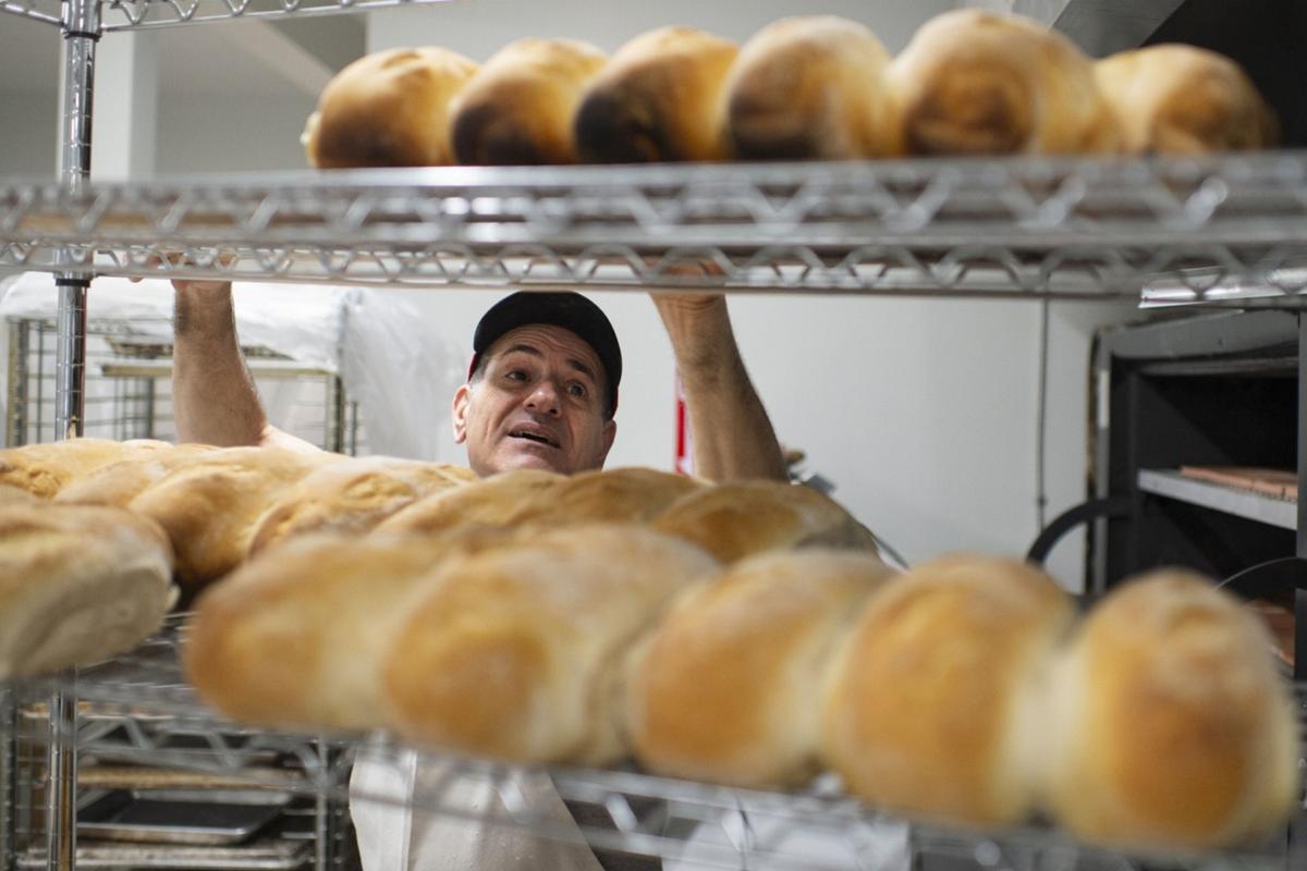 Backing The Blue Alteri S Italian American Market Partnering With Law Enforcement To Donate Bread To Local Food Pantries Business Nny360 Com