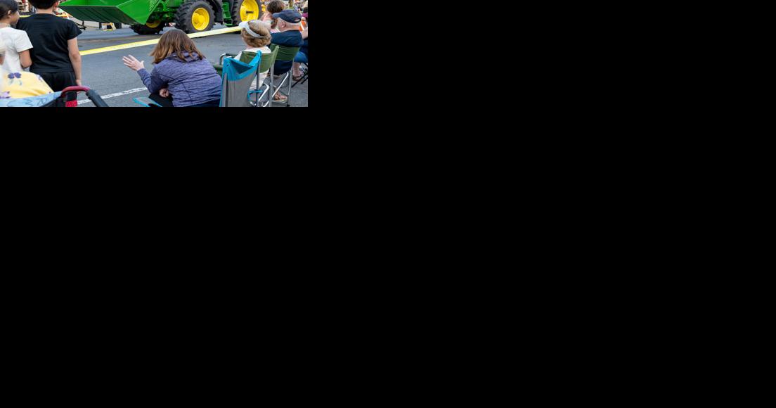 2023 Jefferson County Dairy Parade marches down Washington Street - Vimarsana News