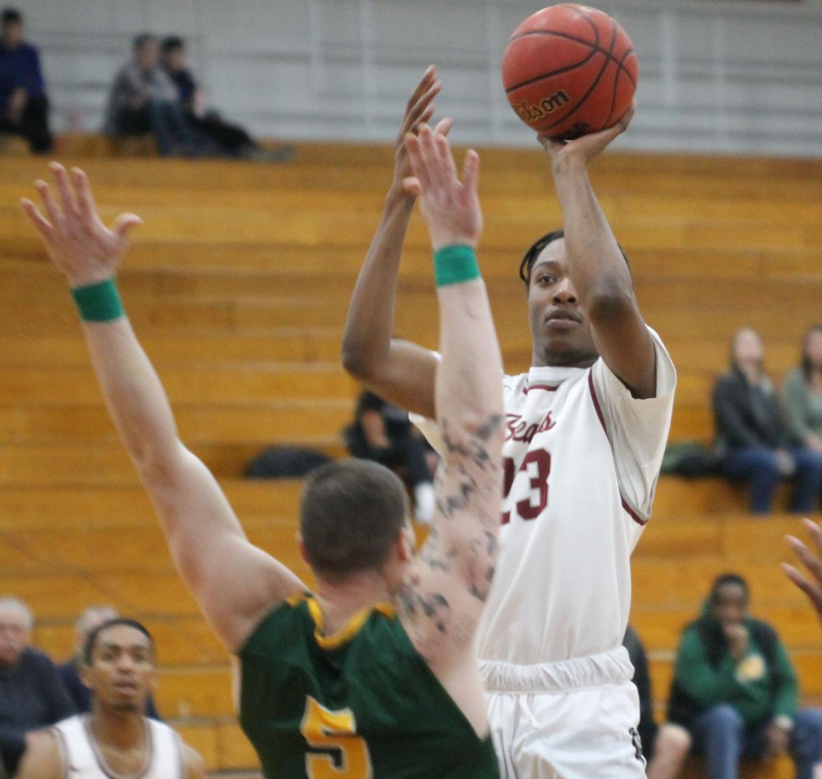 Delsol Lowry Nets 1 000th Point In Suny Potsdam Men S Basketball