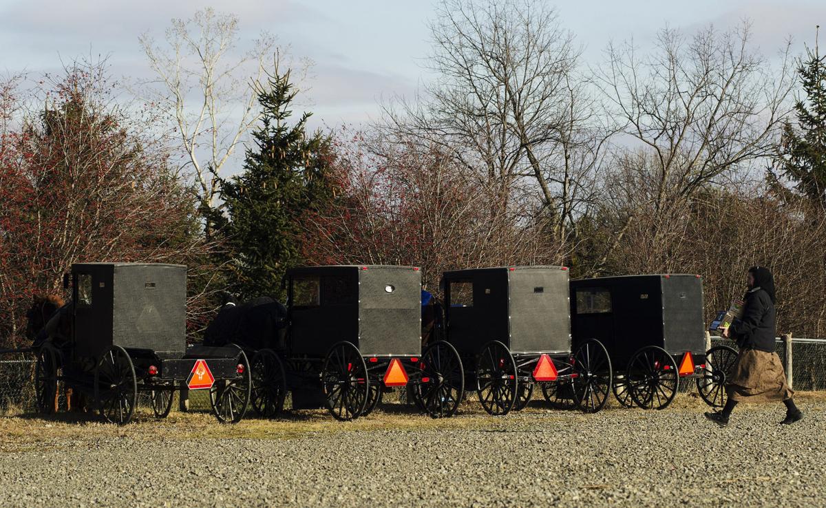 Crashes increase on upstate roads as more Amish ...