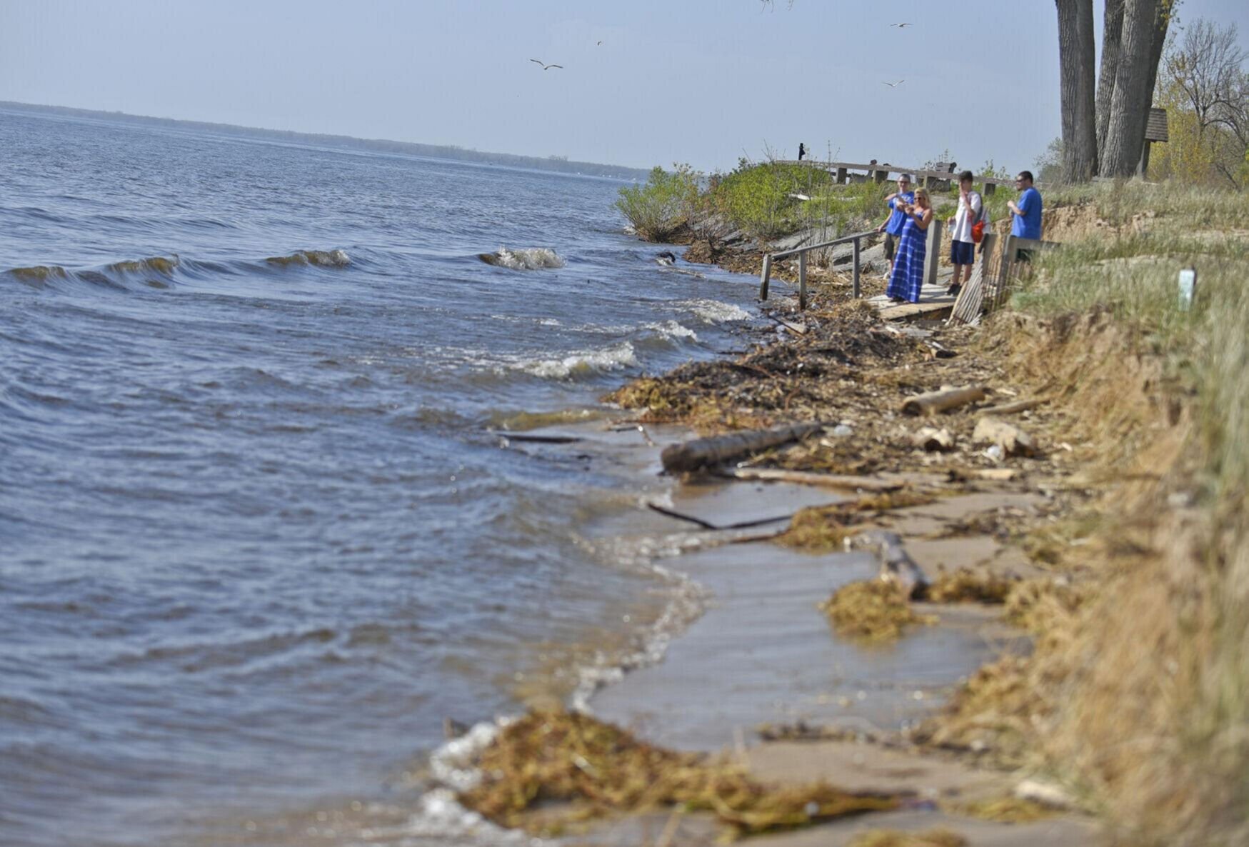 Southwick Beach State Park reopens to swimmers after E. coli subsides ...