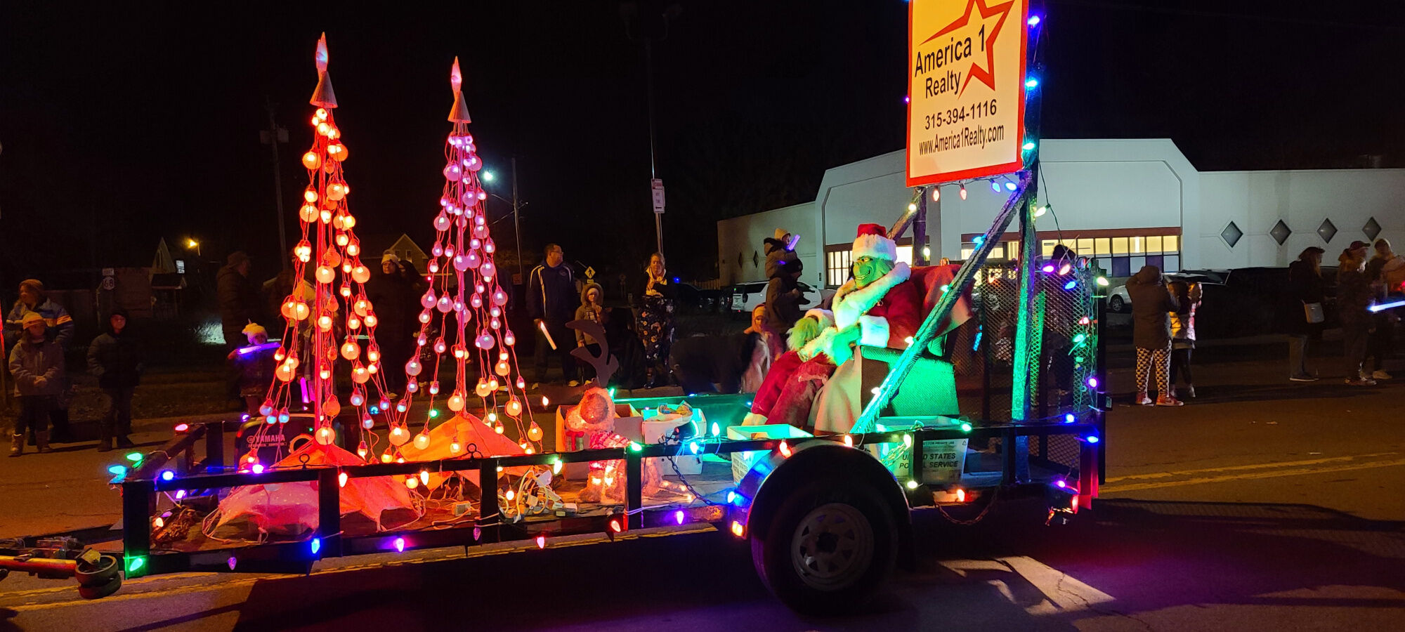 Light Up The Night: Parade Kicks Off Holiday Season In Ogdensburg ...