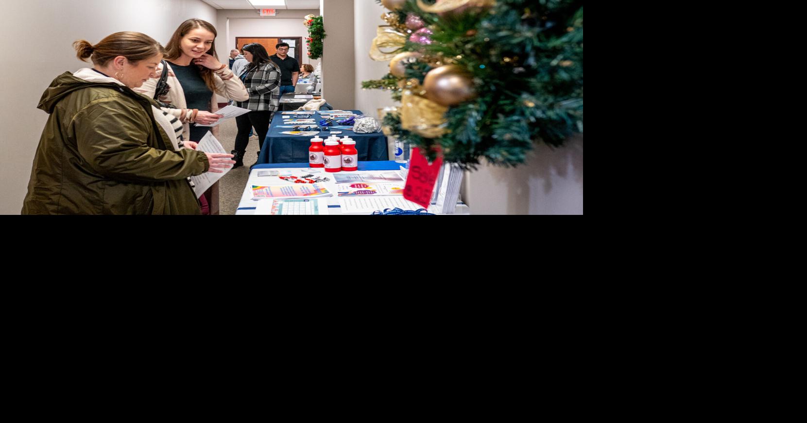 United Way hosts open house | Community Notes | nny360.com