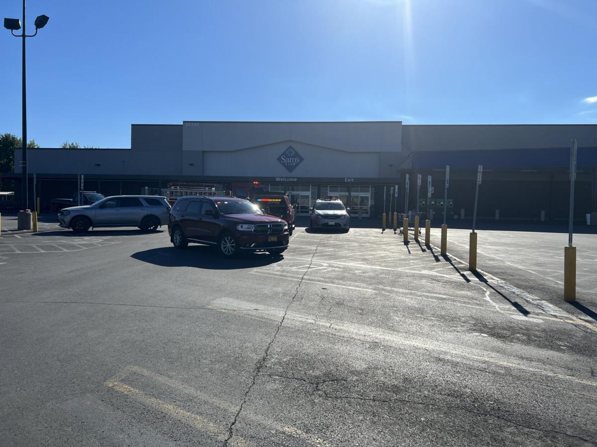Customers forced to briefly evacuate Sam’s Club following fire near