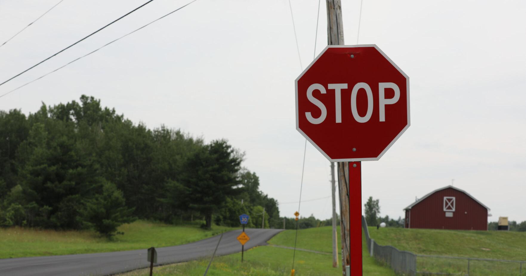 Jefferson County highway department says people stealing signs at rate never seen - Vimarsana News