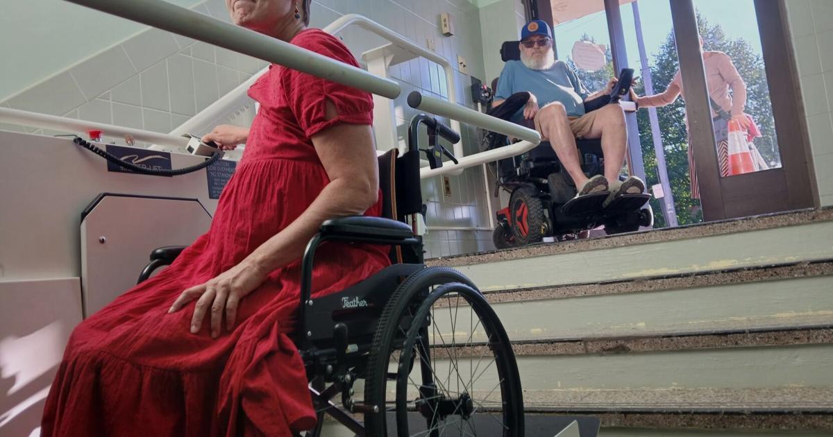 Residents call out Canton Municipal Building for accessibility deficiencies