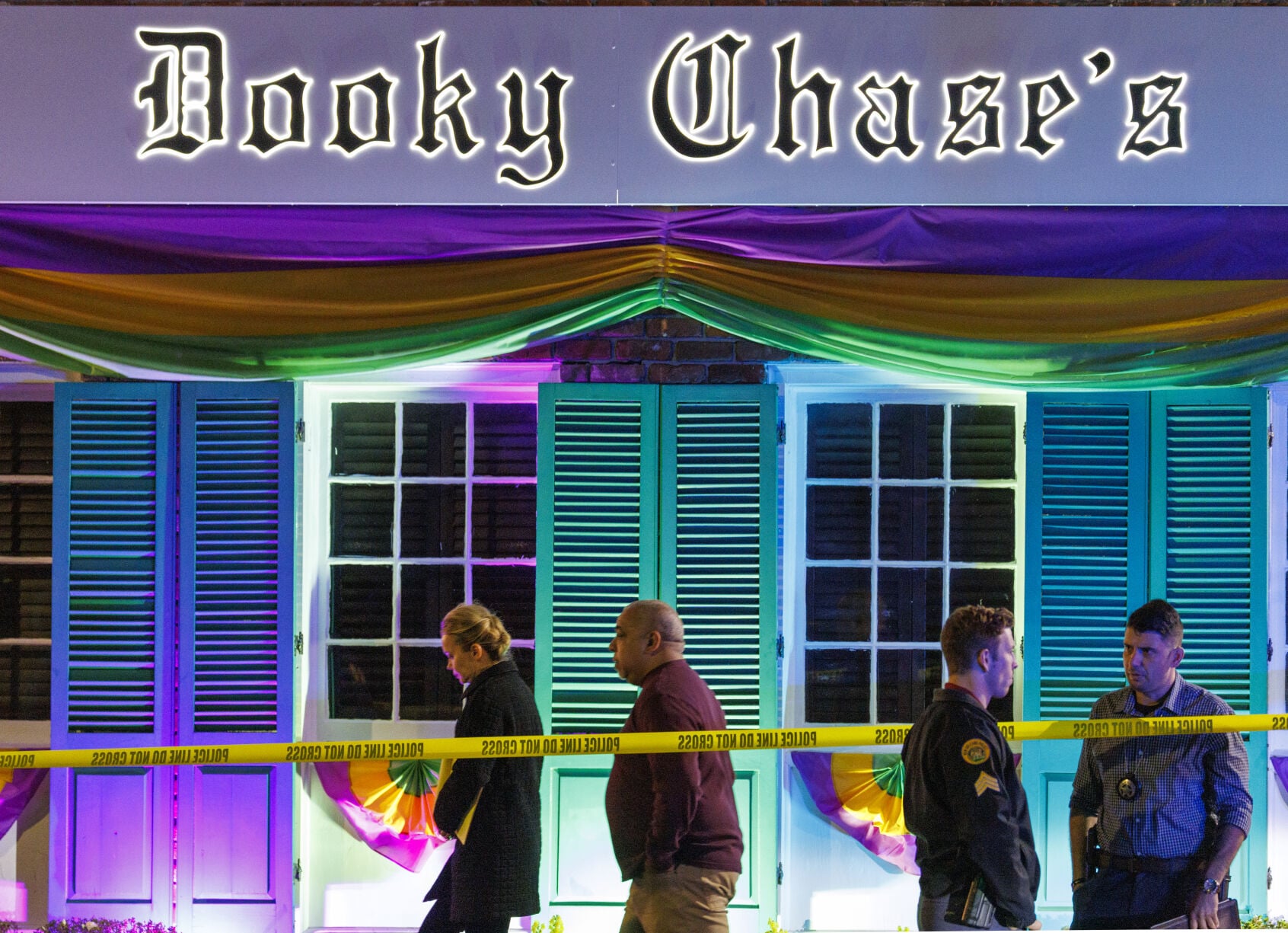 New Orleans prays, grieves shooting at historic restaurant | Crime ...