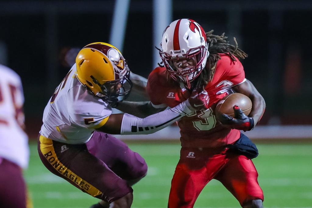 District 8 5a Football Preview Despite Patriots Large Turnover Title Still Goes Through John Ehret Prep Sports Nola Com