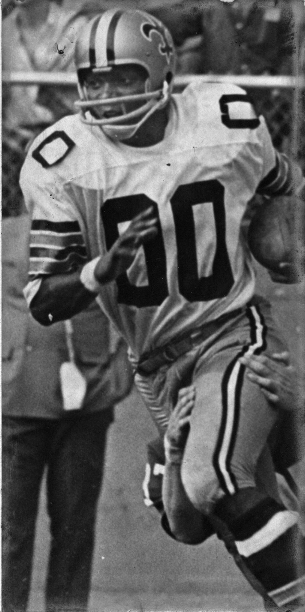 Longtime Oilers Receiver Kenny Burrough Has Passed Away