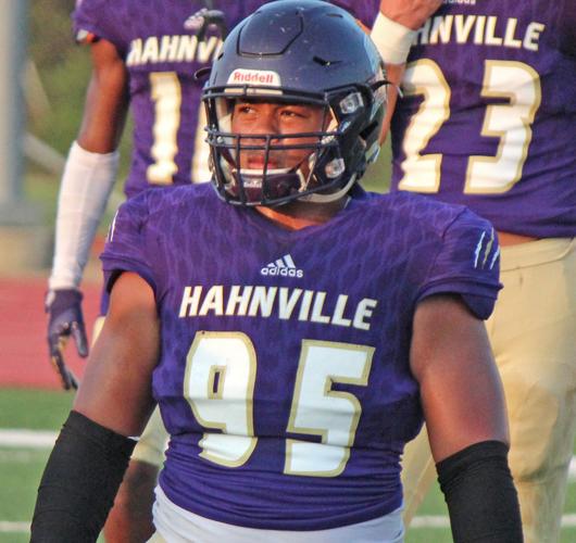 Jesuit stuffs Hahnville offense hours after Tigers receive stiff