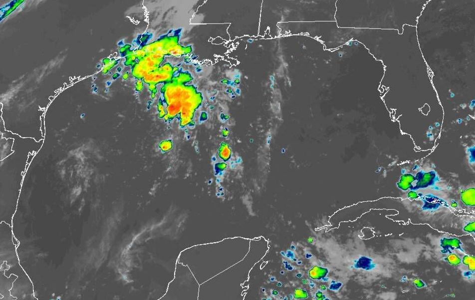 Hurricane Center tracking 3 disturbances, including 2 for the Gulf of