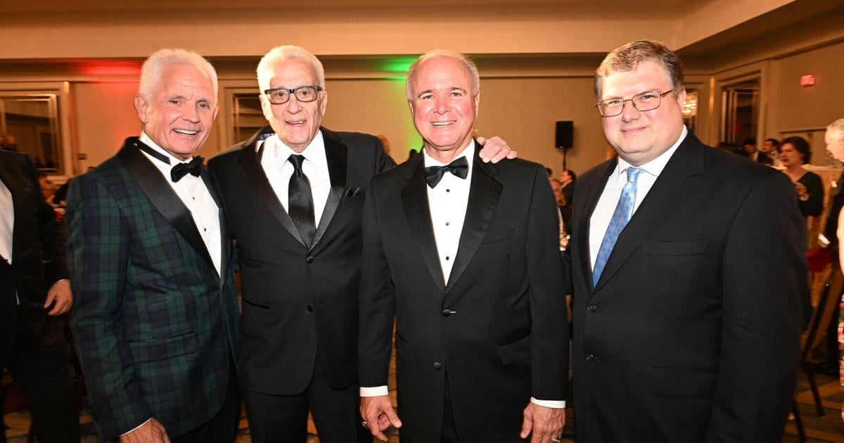 Neil Nolan; Balletto Triple Crown, Gala sportivo italoamericano, Diritti dei bambini | Intrattenimento/Vita Neil Nolan; Balletto Triple Crown, Gala sportivo italoamericano, Diritti dei bambini | Intrattenimento/Vita