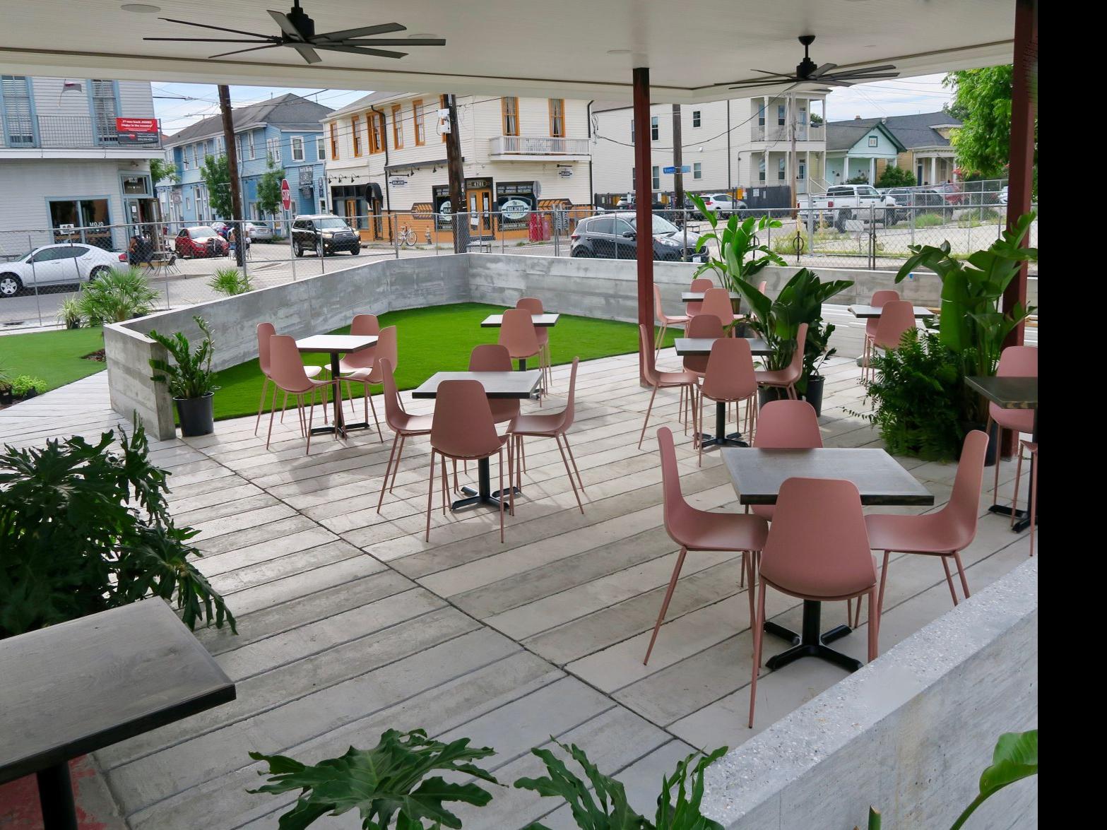Photos New Casual Bar And Restaurant With Al Fresco Flair Vals