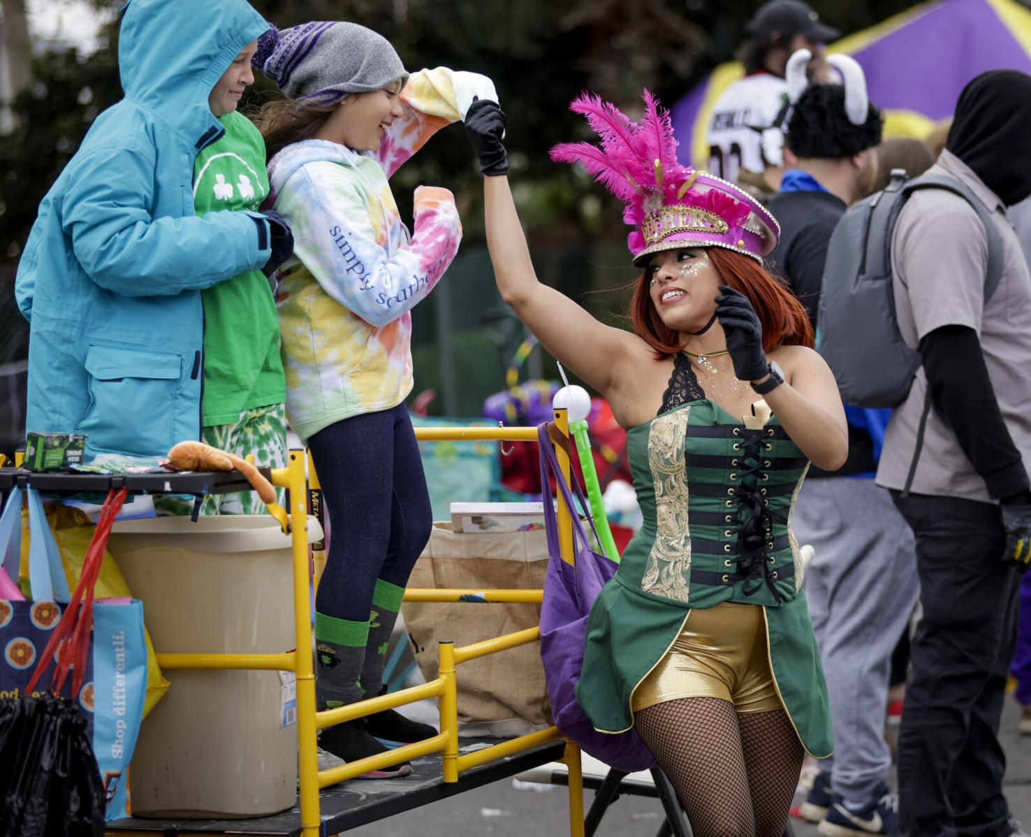 Photos 41st Louisiana IrishItalian Parade rolls in Metairie
