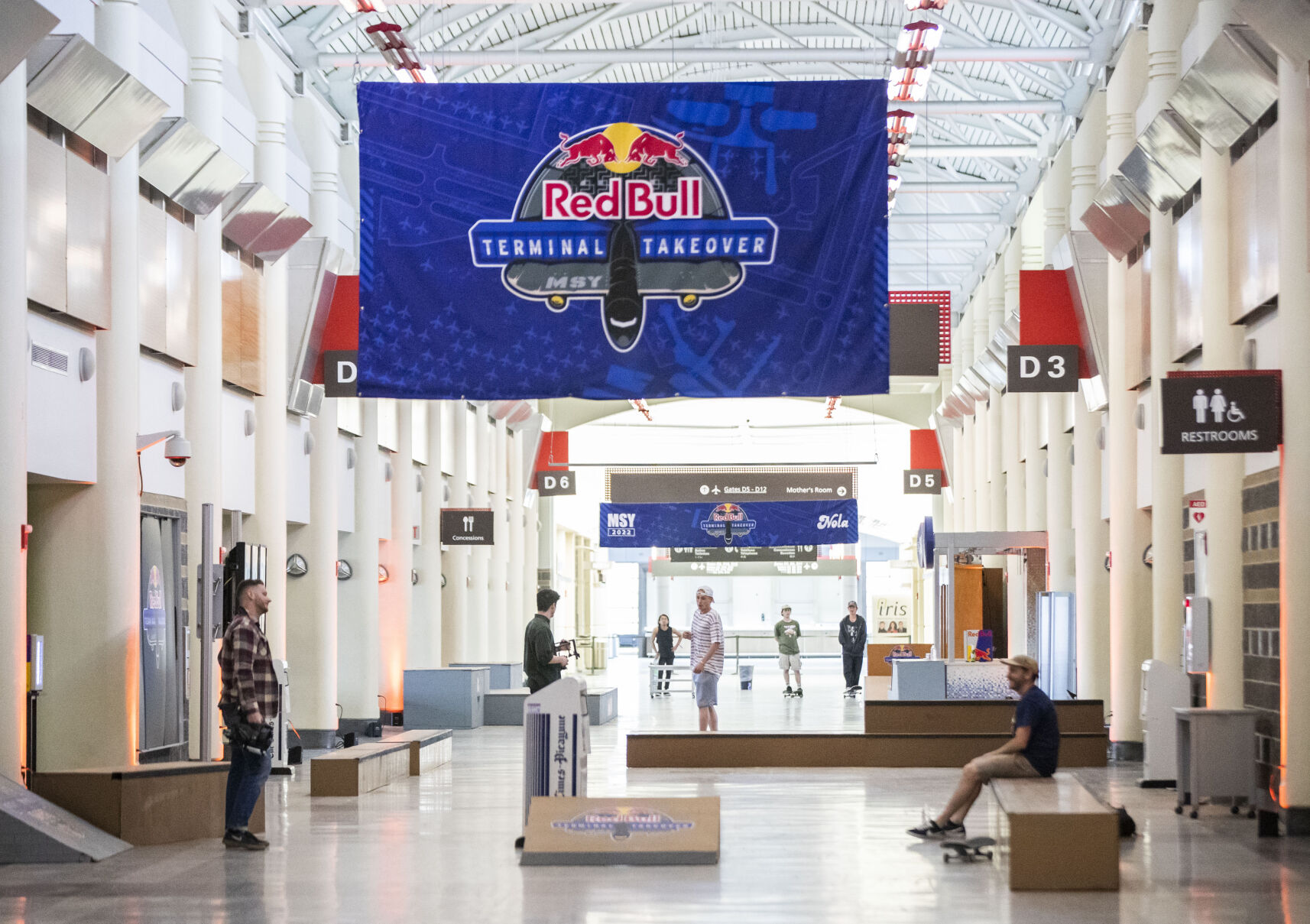 Photos Skateboarders Return To The Vacant MSY Terminal For The Red