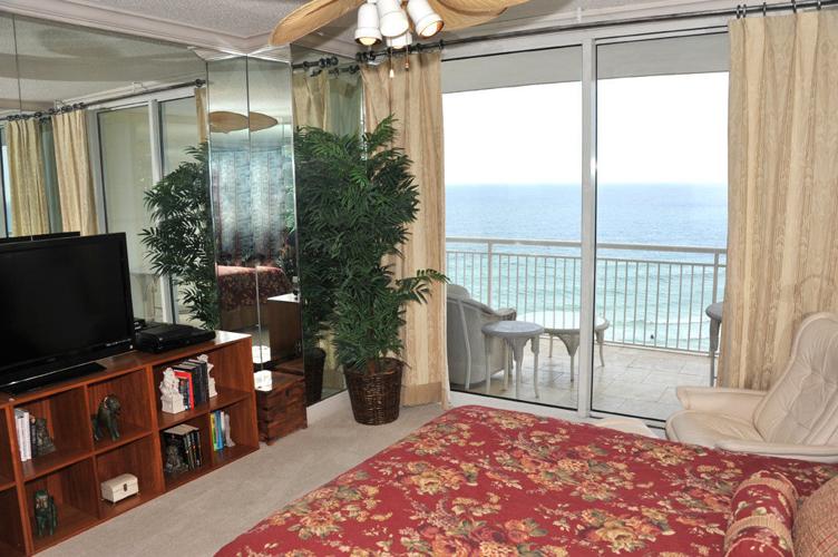 Anne Rice's Navarre Beach condo for sale for 829,000, reports