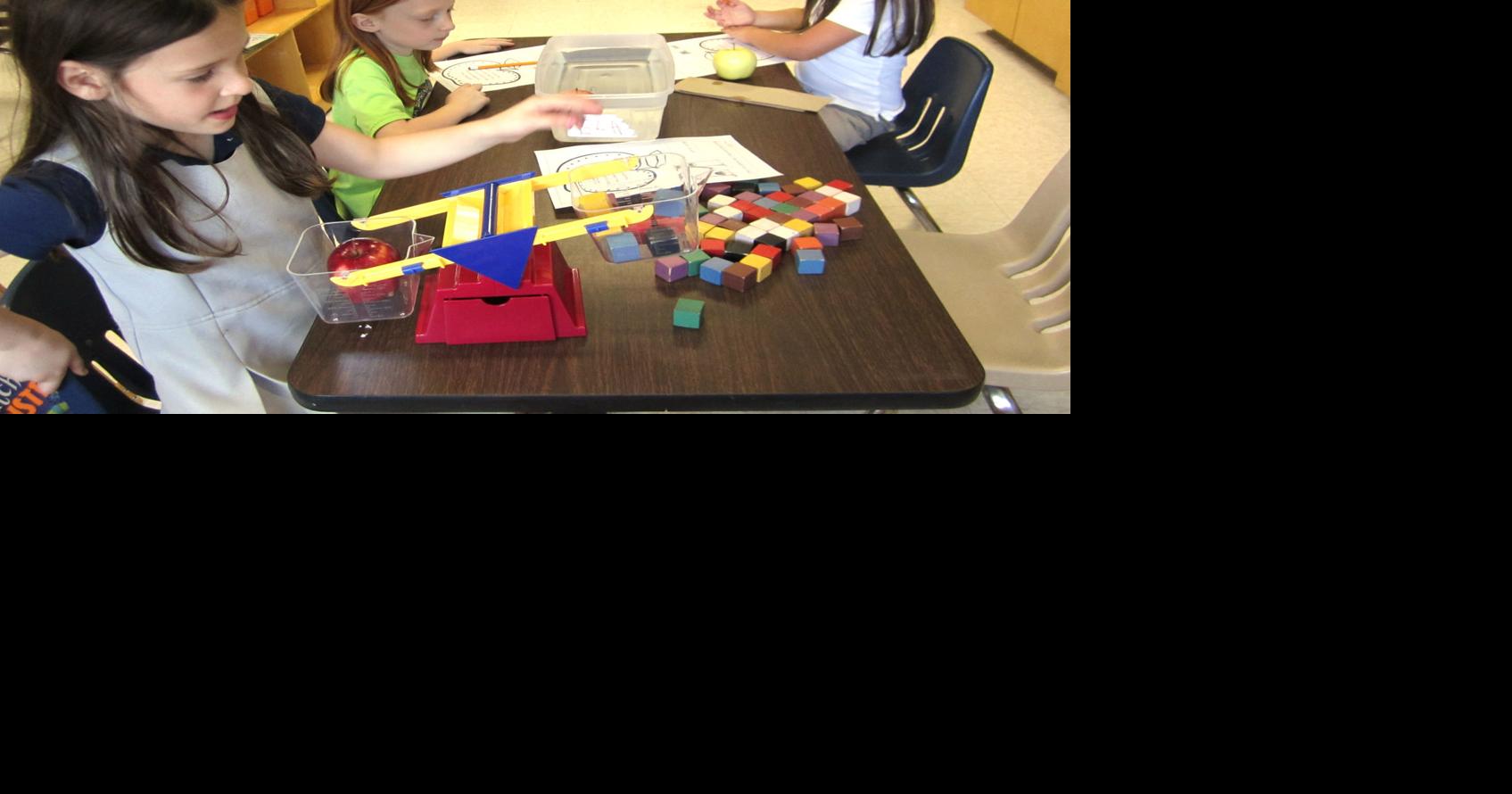 Abita Springs Elementary School kindergartners take scientific look at