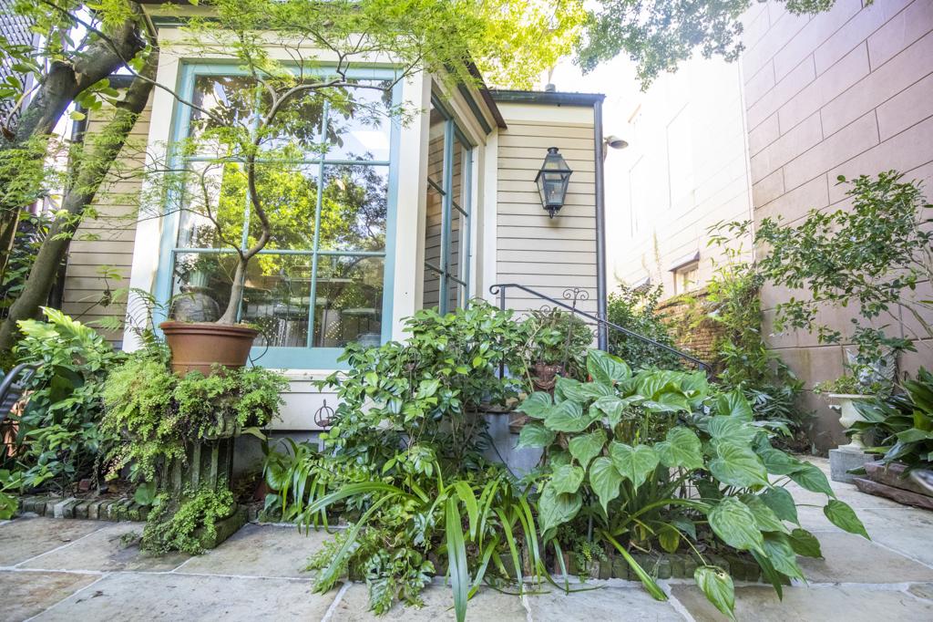 Hidden Esplanade Garden Of Landscape Architect Rene Fransen Is