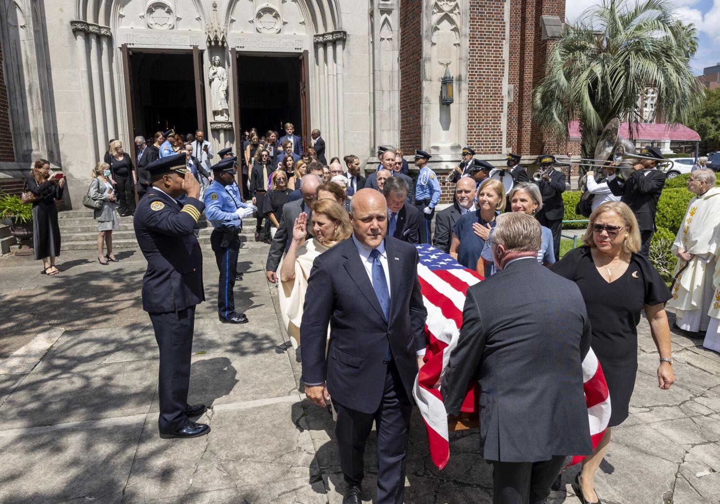 Photos Former New Orleans Mayor Moon Landrieu, the patriarch of a political family, laid to