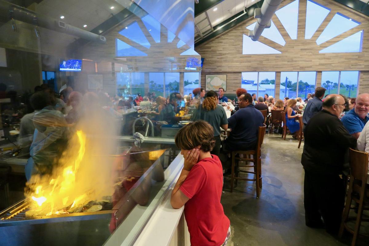 Felix’s opens new location on the New Orleans lakefront for oysters