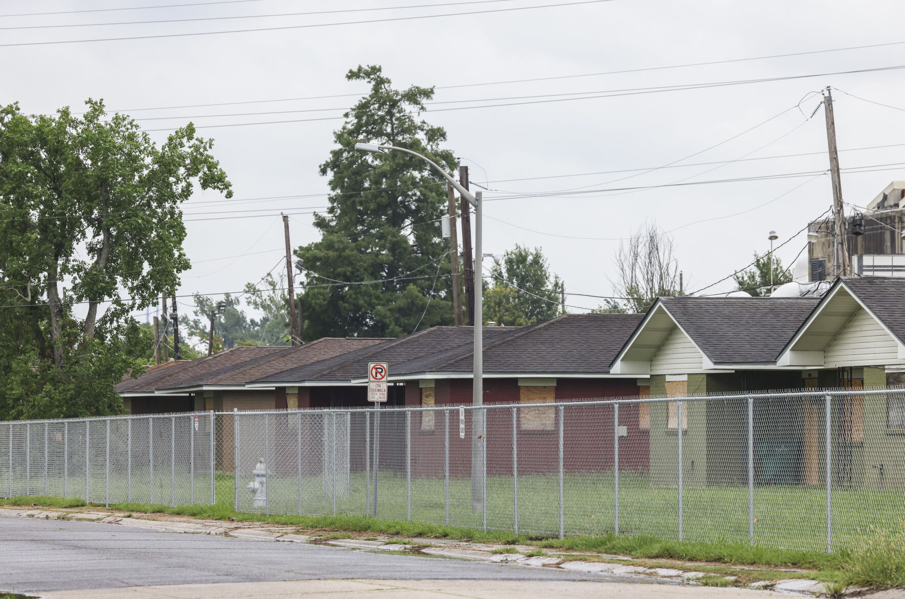 Jefferson Parish Acre Road housing complex closes Jefferson Parish