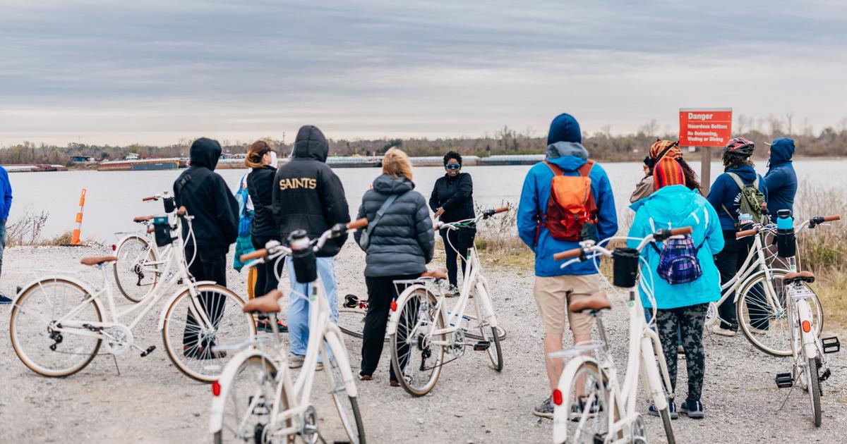 Rallying against fossil fuels on Louisiana Bucket Brigade's bike trip through Cancer Alley